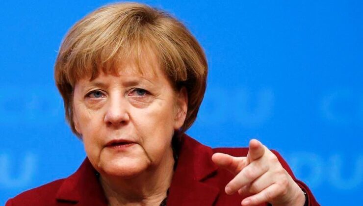 Almanların yüzde 47’si Merkel’in görevi bırakmasını istiyor