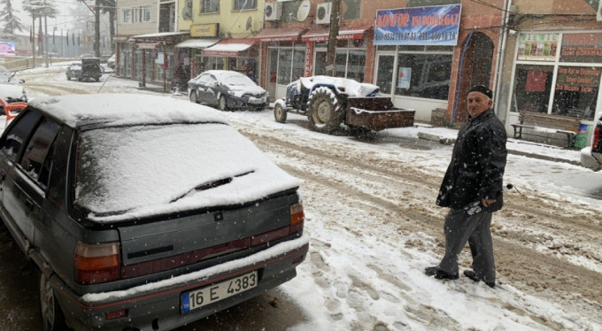 Bursa’da kar başladı