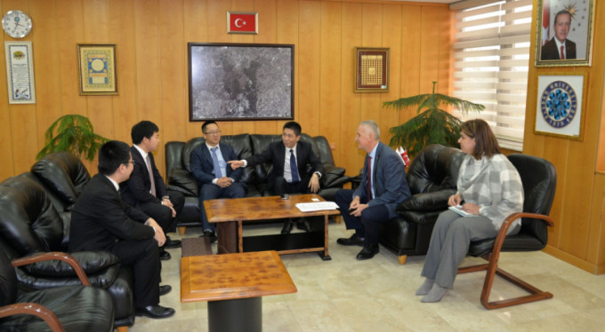 Çin başkonsolosundan Uludağ Üniversitesi’ne iş birliği ziyareti