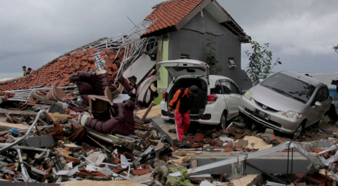 Endonezya’da tsunami felaketi
