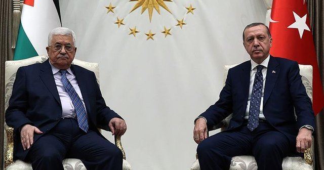 Erdoğan ve Abbas İstanbul’da buluştu