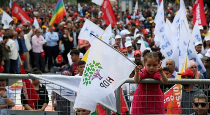 ‘HDP batıda aday çıkarmayarak sola destek verebilir’