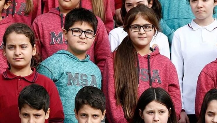 İzmir’de ikizler okulu