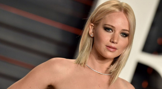 Jennifer Lawrence, Harvey Weinstein iddialarını reddetti