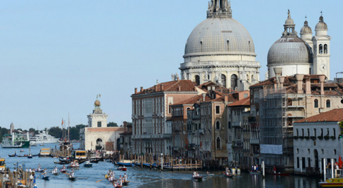 Venedik’e giriş artık ücretli