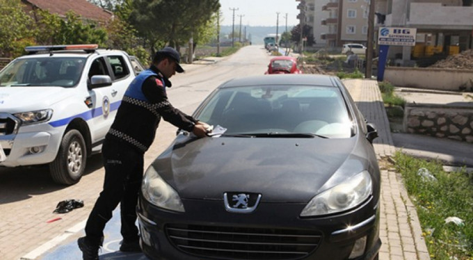 Bursa Nilüfer’de yaya yolları işgaline sıkı denetim