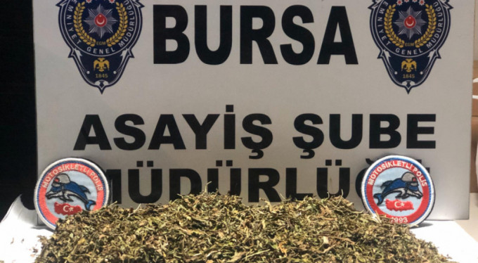 Bursa’da turşu bidonuyla uyuşturucu servisi