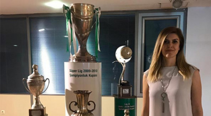 Bursaspor’da ‘kadın’ futbolu yeniden
