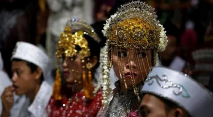 Endonezya’da kadınlar için evlilik yaşı yükseltildi