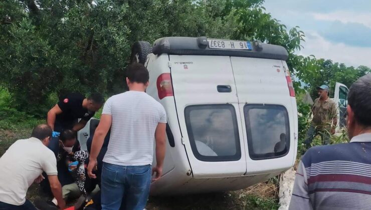 Bursa’da minibüs tarlaya uçtu! Yaralılar var