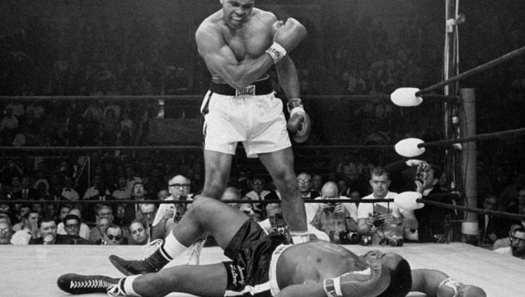 Muhammed Ali’nin şampiyonluk kemeri 6.18 milyon dolara satıldı