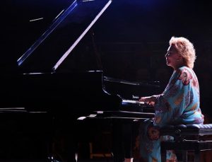 19. Uluslararası Gümüşlük Müzik Festivali’nde piyanist Gülsin Onay konser verdi