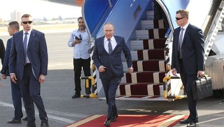 Yürüyüşü gündem oldu! Putin’e neler oluyor?