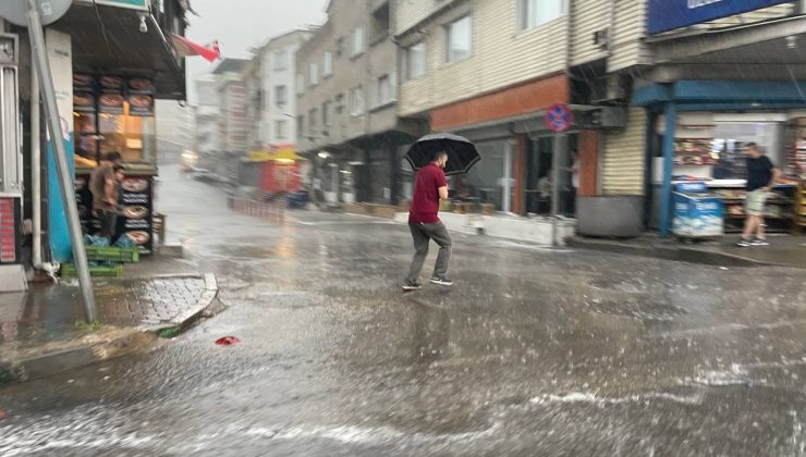 Sağanak yağış Bursa’yı felç etti