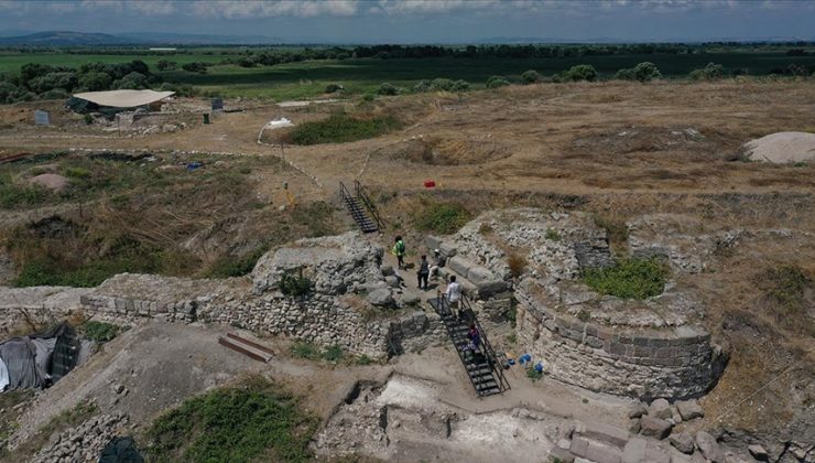 Daskyleion Antik Kenti’nin görünürlüğü surların ortaya çıkmasıyla artacak