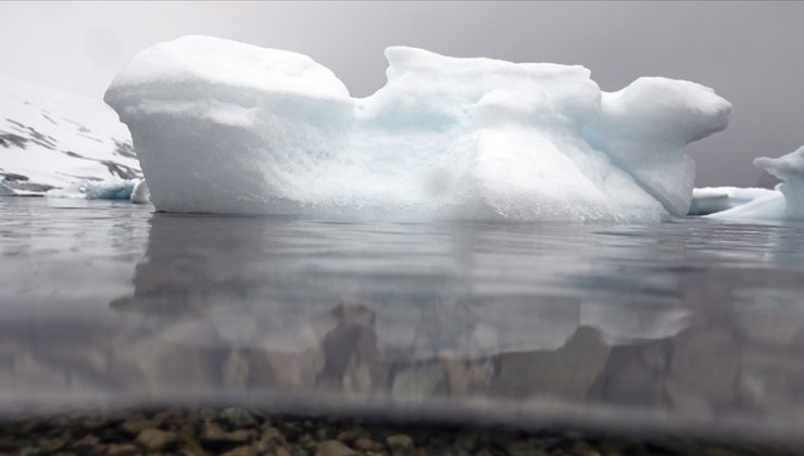 Antarktika’da buz sahanlığı beklenilenden daha kısa sürede eriyor olabilir