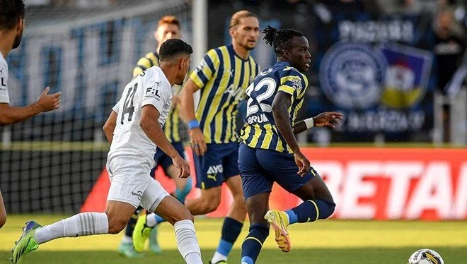 Fenerbahçe Avrupa Ligi’nde play-off turuna yükseldi