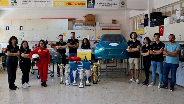 Öğrenciler 15 yılda 15 hidrojenli araç üretti