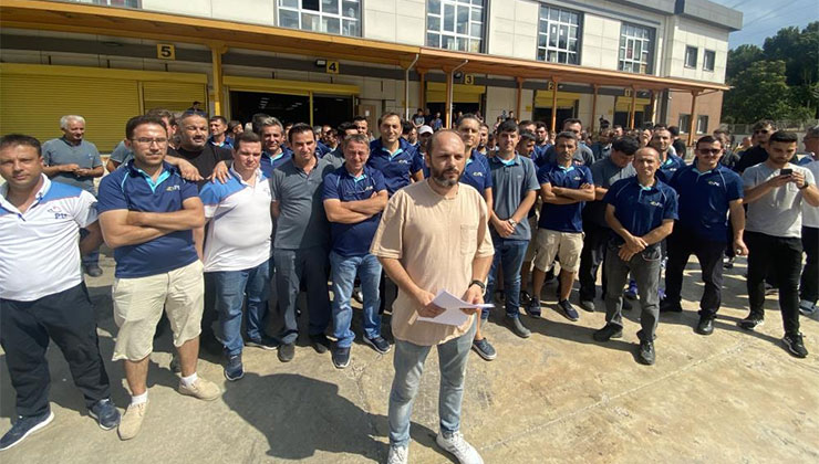 Bursa’da PTT taşeron işçileri iş bıraktı
