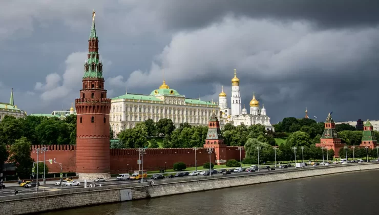 Kremlin: ‘ O bölgeler hızlı bir şekilde Rusya’ya katılacak!