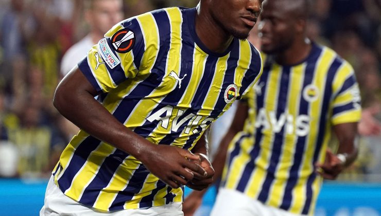 Batshuayi Fenerbahçe formasıyla ilk maçında ilk golünü attı