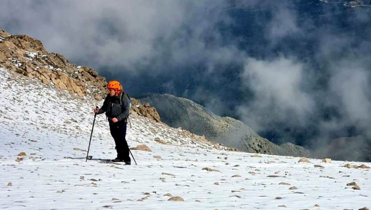 Tırmanışı yapan dağcıların üzerine kaya düştü: 1 ölü, 1 yaralı