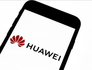 Huawei’in yeni telefon serisi, uydu bağlantısı olanağı sunuyor