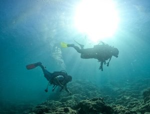 Mersin’deki su altı uçurumları ve mağaralar derin dalış tutkunlarını ağırlıyor
