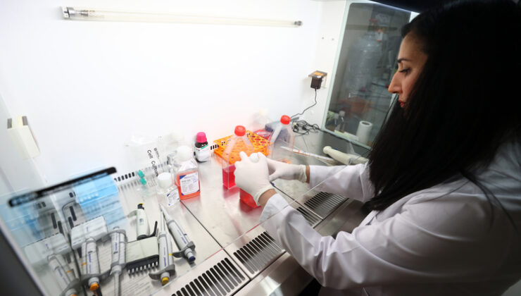 Türkiye’nin ilk aşı enstitüsünde yerli aşı çalışmaları başarıyla sürüyor
