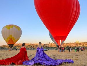 Diyarbakır’dan yükselen balonlar fotoğraf çekimleri için dekor oldu