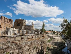 Pergamon’un kalbi Selinos Antik Kanalı’nda çalışmalar tamamlanıyor