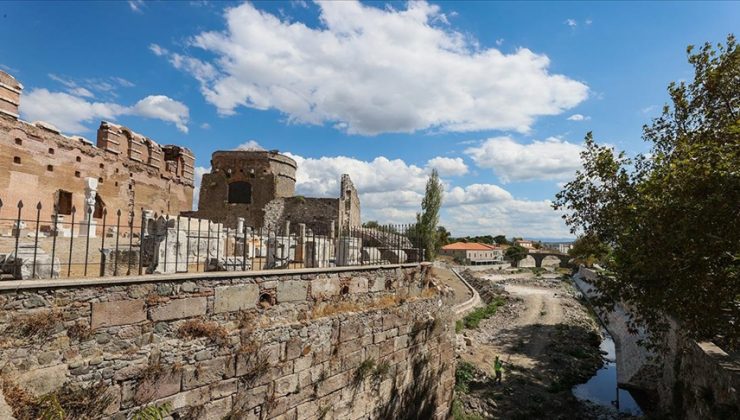 Pergamon’un kalbi Selinos Antik Kanalı’nda çalışmalar tamamlanıyor