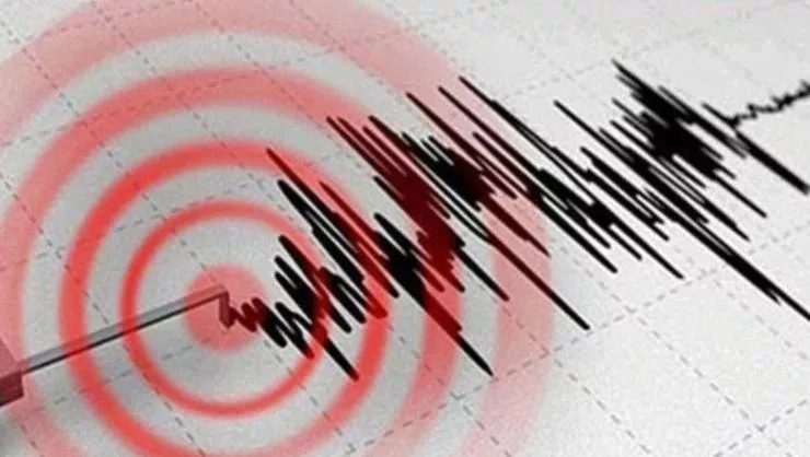 Endonezya’da 6.9 büyüklüğünde deprem