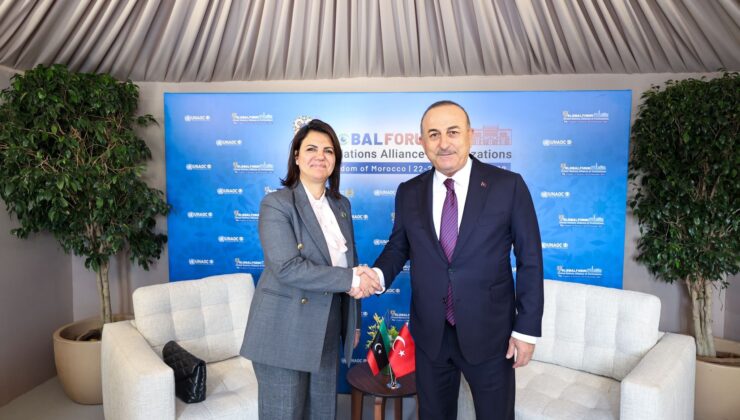 Çavuşoğlu, Libya Dışişleri Bakanı Elmangoush ile görüştü