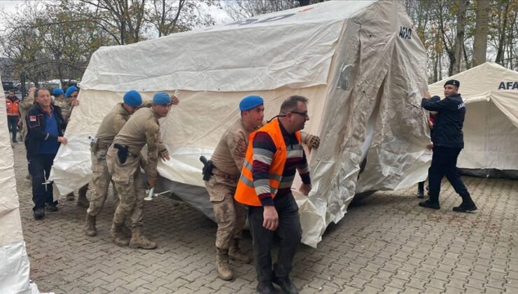 Düzce’de AFAD çadırlar kurdu!