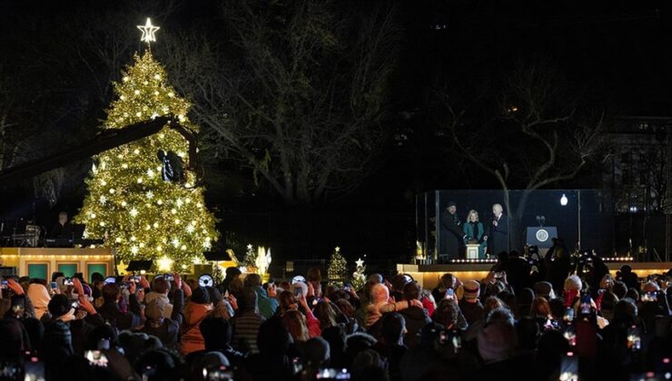 Beyaz Saray’da geleneksel Noel ağacı aydınlatıldı