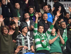 Taraftar Köşesi’nde bu hafta: Frutti Extra Bursaspor-SC Prometey