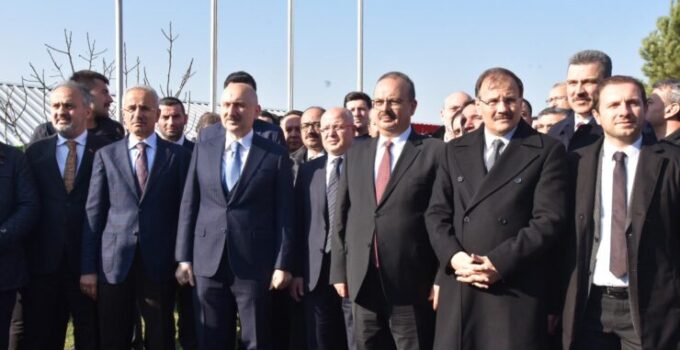 Ulaştırma Bakanı Bursa’da! Toplu açılış gerçekleştirdi
