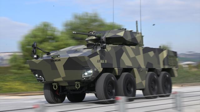 Türkiye’nin yerli motorlu ilk 8×8 zırhlı aracı: Arma II