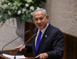 Netanyahu Yunan Dışişleri Bakanı’ndan BM oylamalarında İsrail’e destek istedi