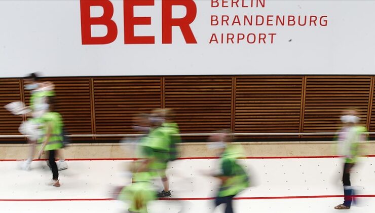 Berlin-Brandenburg Havalimanı’ndaki yer hizmetleri personelinden uyarı grevi