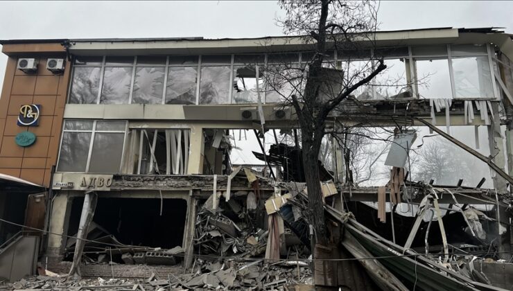 Rusya, Ukrayna’nın Donetsk bölgesindeki Krasnopillya yerleşim birimini ele geçirdi