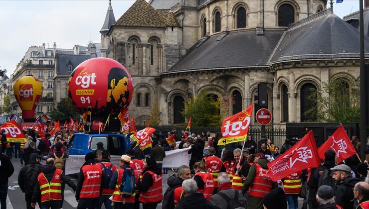 Fransa’da petrol rafinerileri, enerji ve liman sektörü çalışanları greve gidiyor