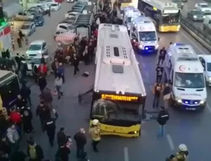 İETT otobüsü durağa daldı! Yaralılar var… Bölgeye ekipler sevk edildi