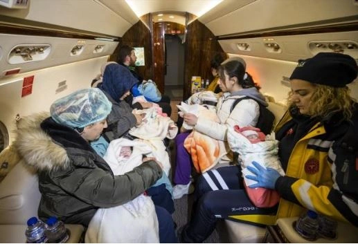 Depremde ailesiz kalan isimsiz bebeklerin üzerine yazılan yazı görenleri kahretti
