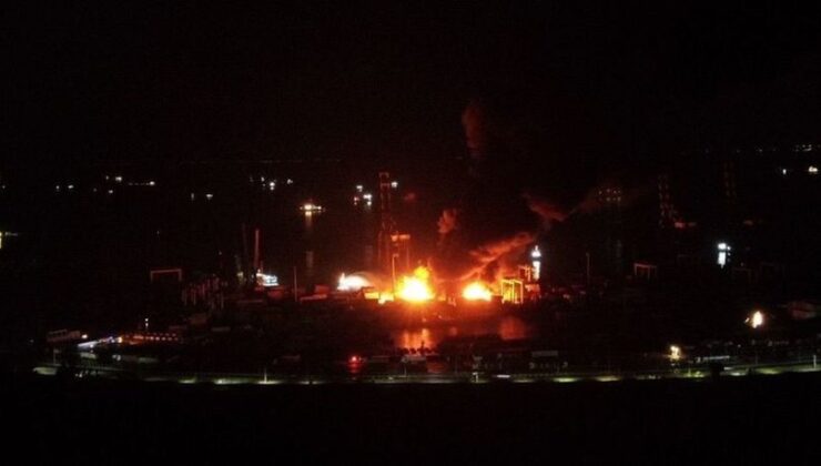 İskenderun’da limanda deprem sonrası başlayan yangın sürüyor