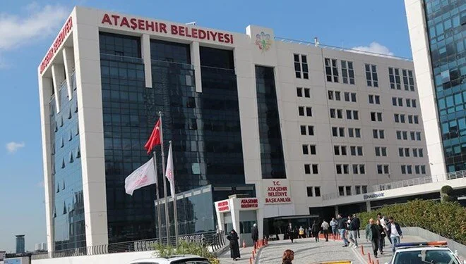 Ataşehir Belediyesi operasyonu: 5 kişiye ev hapsi