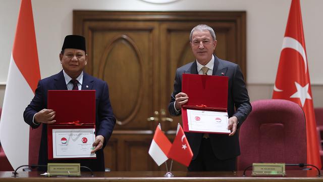 Türkiye ile Endonezya’dan askeri işbirliği