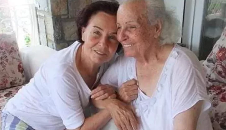 Fatma Girik’in annesi Münevver Ukav hayatını kaybetti!