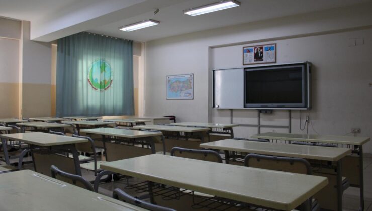 Depremin vurduğu 7 ilçede okullarda ders zili “buruk” çalacak